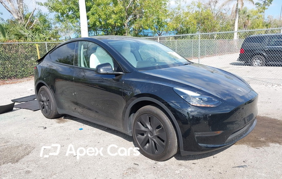 Tesla Model Y 2025 - Image 1 of 16