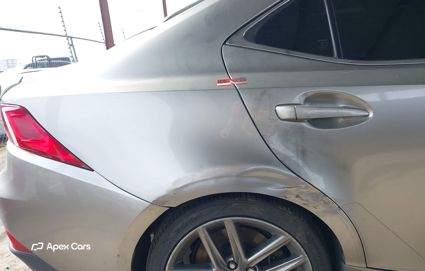 Lexus IS 2016