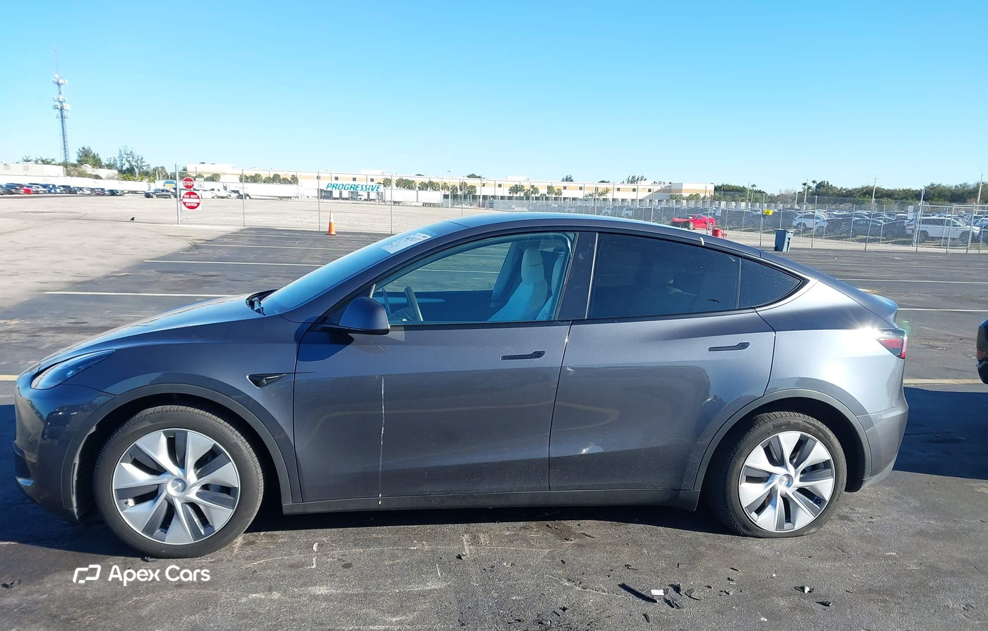 Tesla Model Y 2023