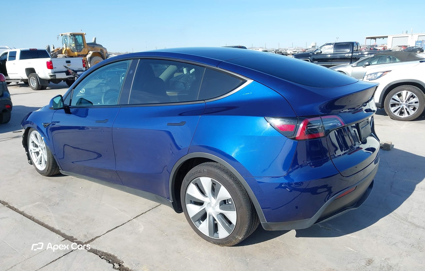 Tesla Model Y 2024