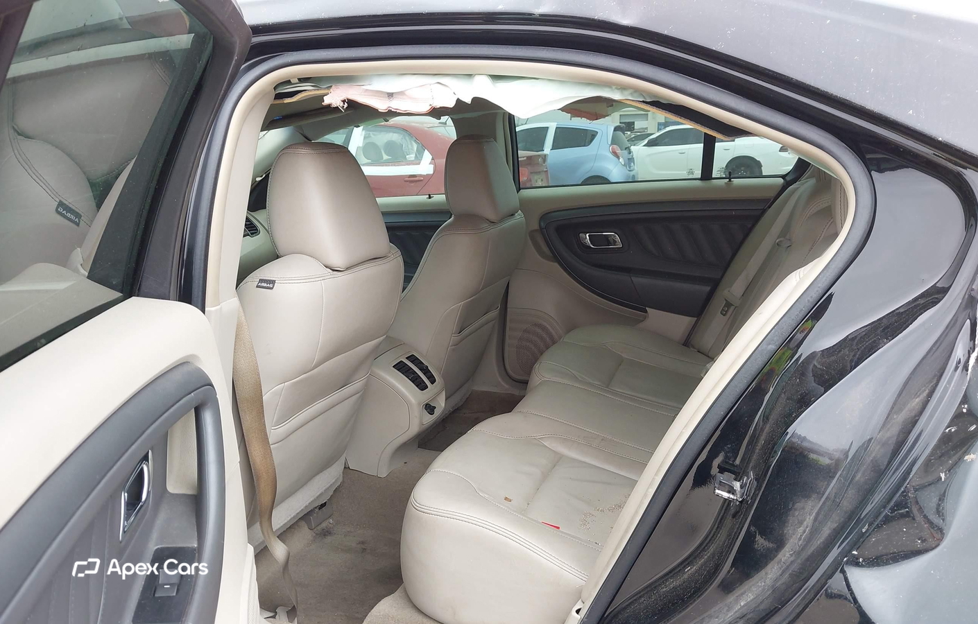 Ford Taurus 2011