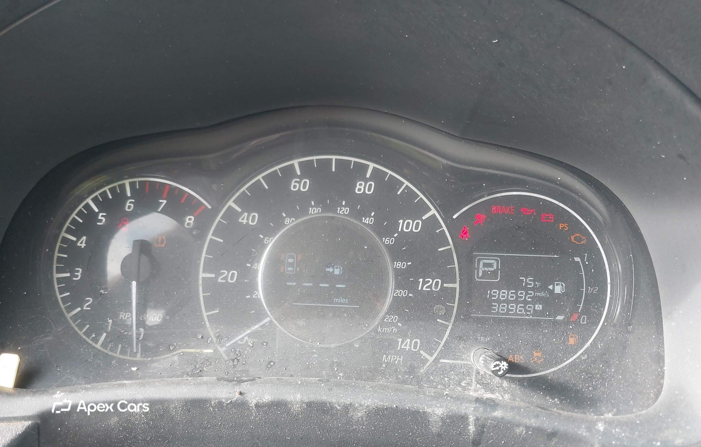 Nissan Versa 2015