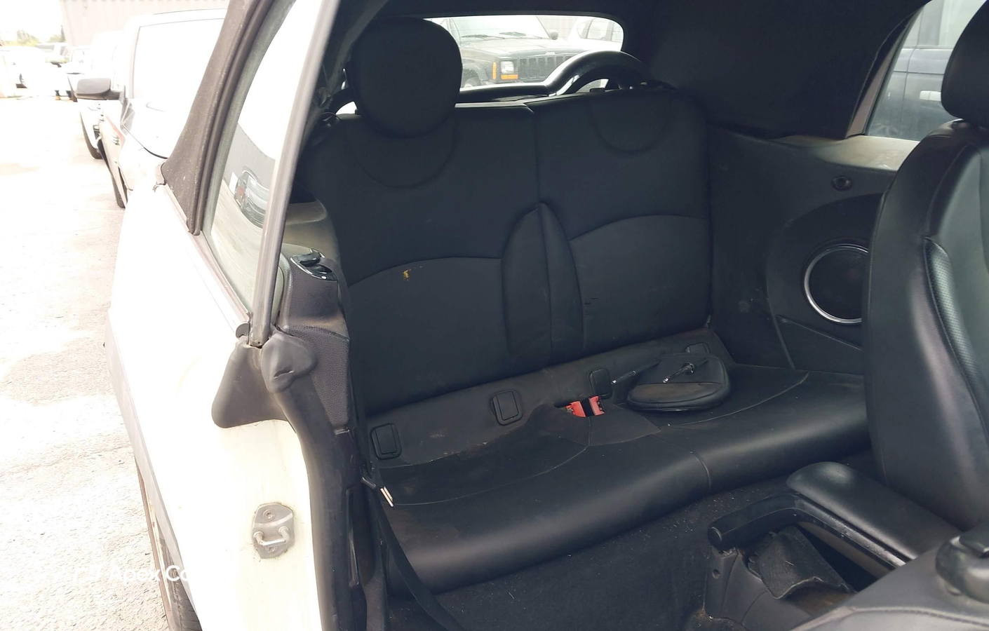 MINI Cooper 2011