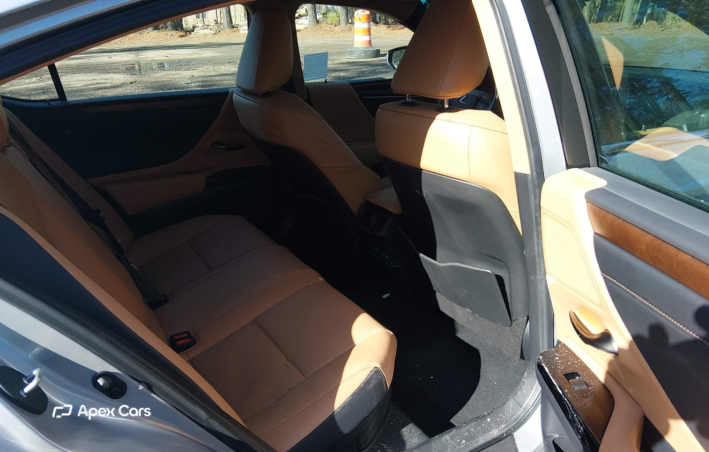 Lexus ES 2025