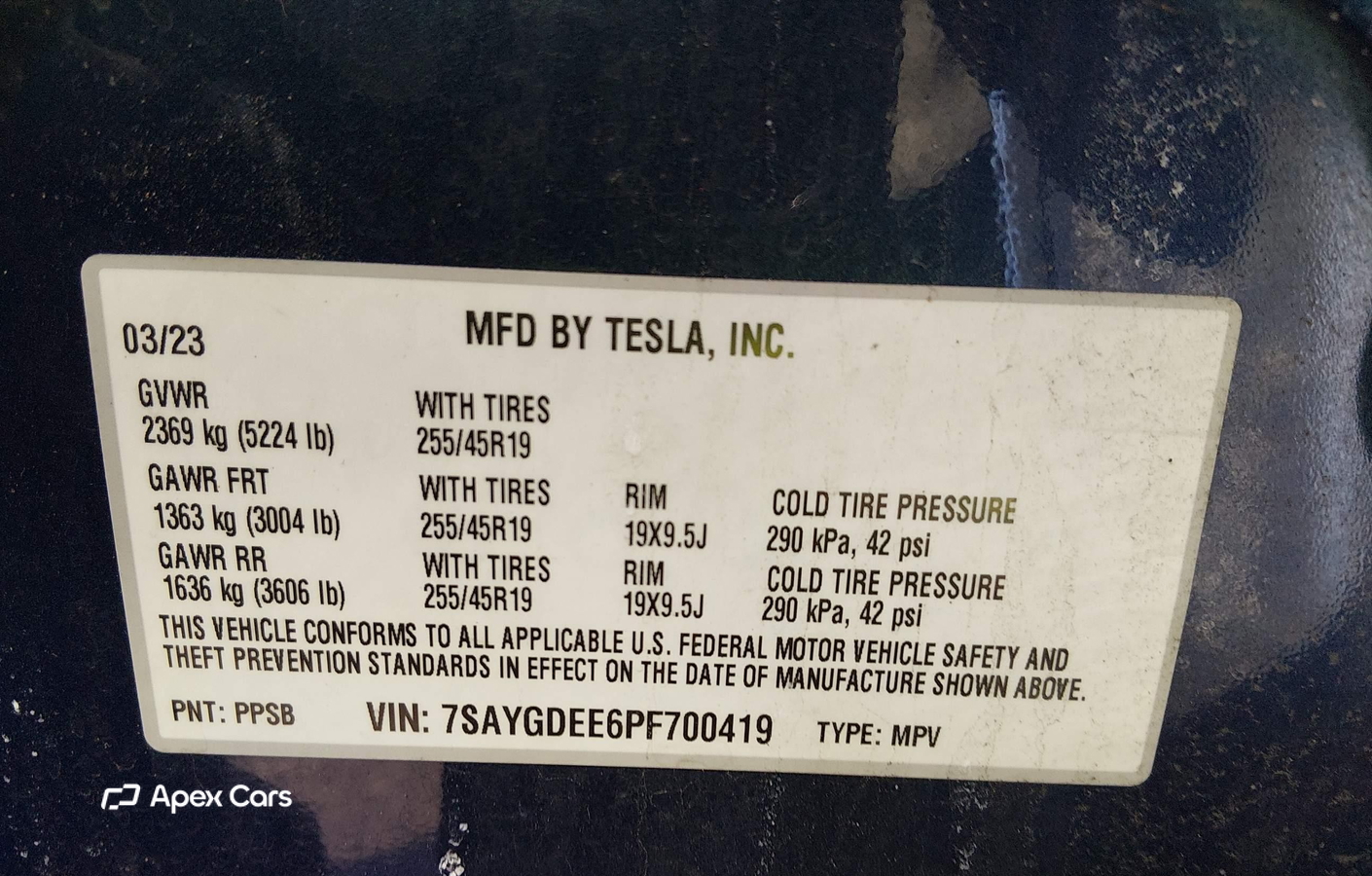 Tesla Model Y 2023