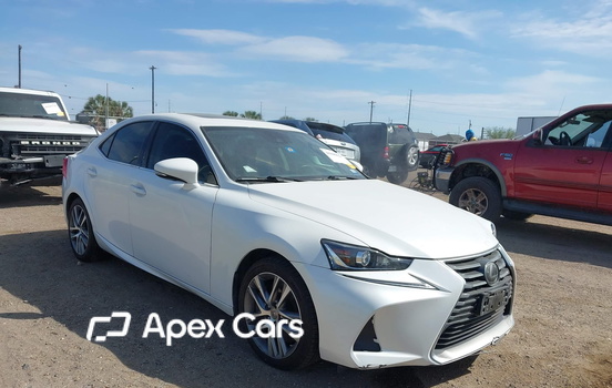 Lexus IS 2019 - Image 1 of 17