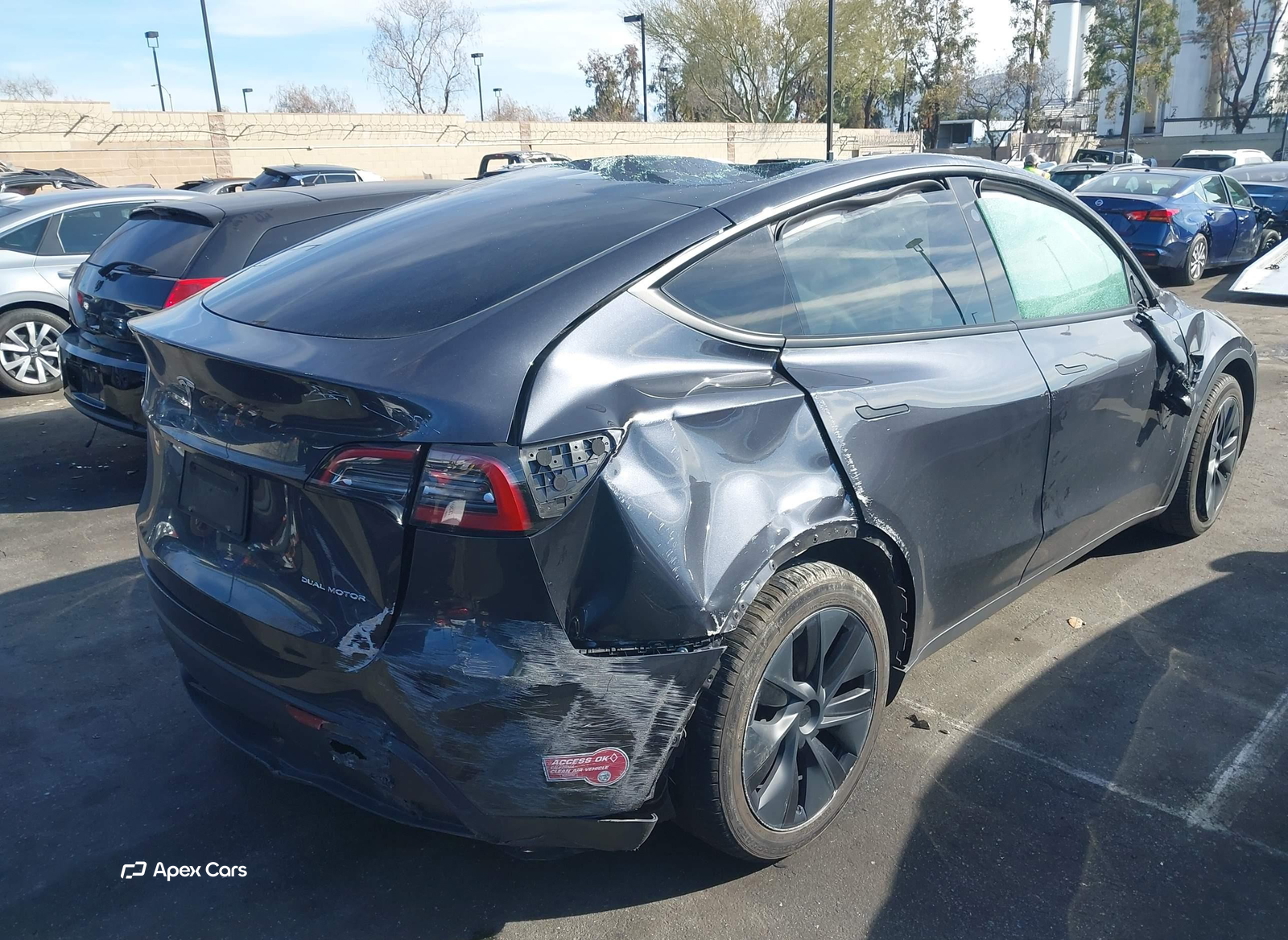 Tesla Model Y 2024