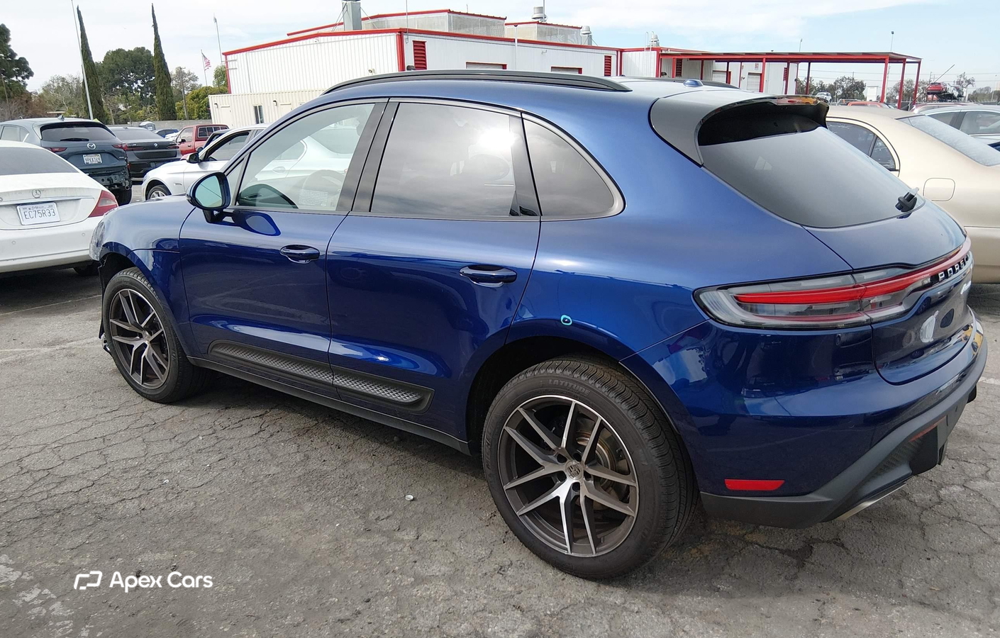 Porsche Macan 2025