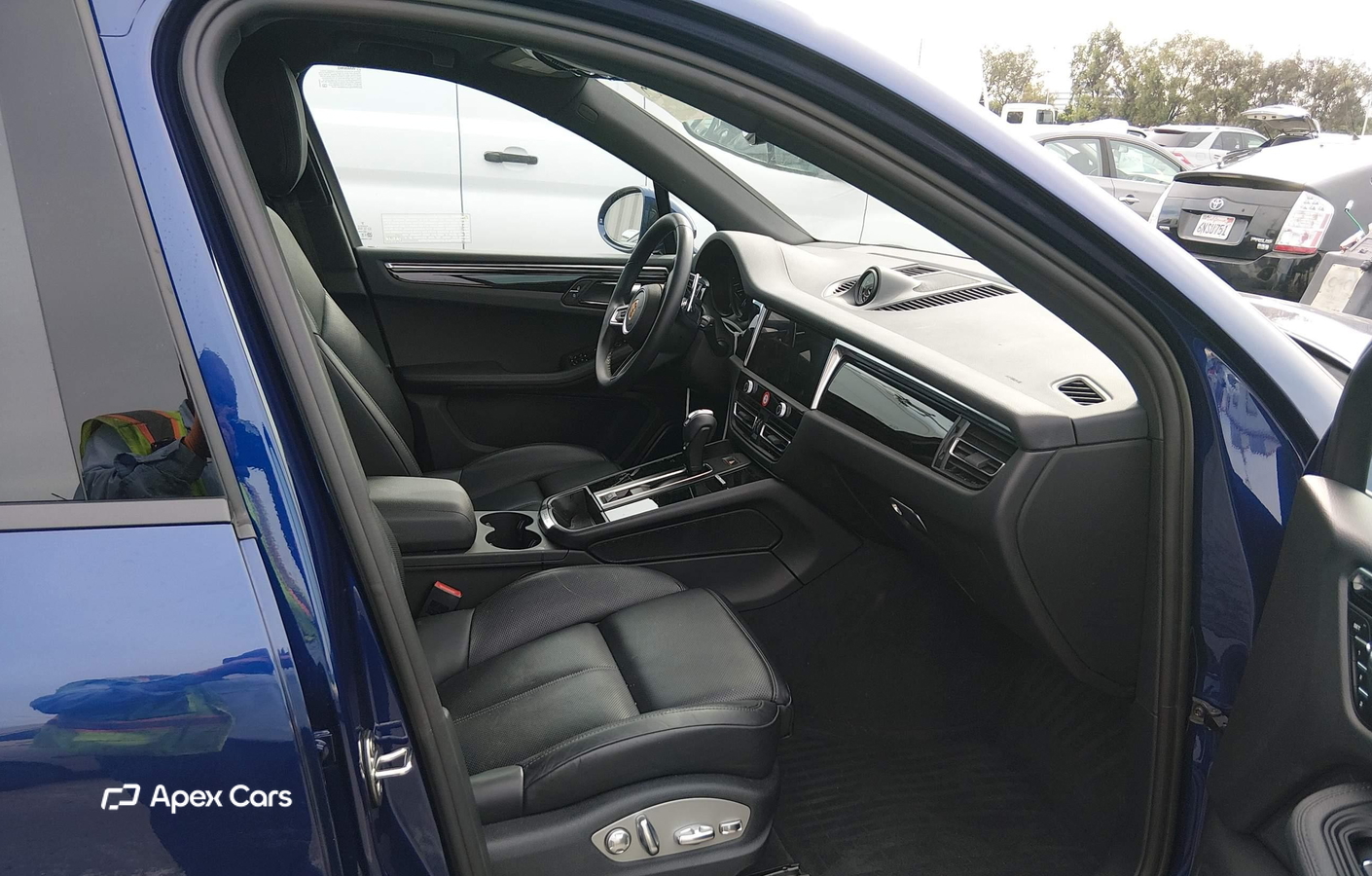 Porsche Macan 2025