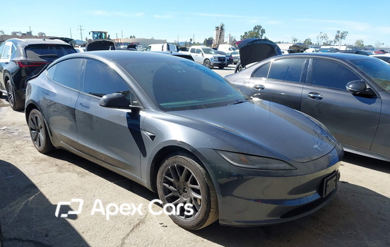 Tesla Model 3 2025 - Image 1 of 18