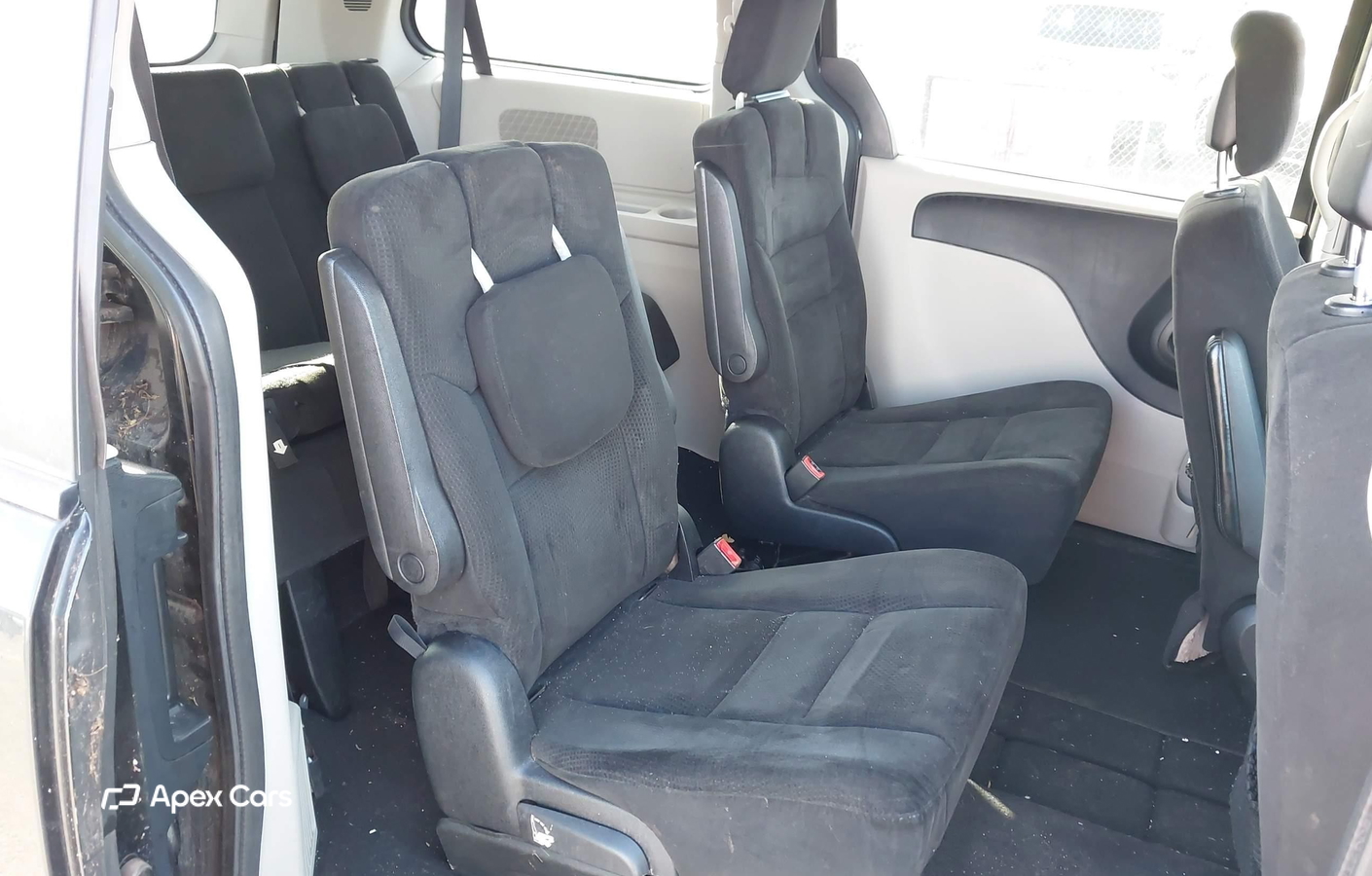 Dodge Caravan 2015