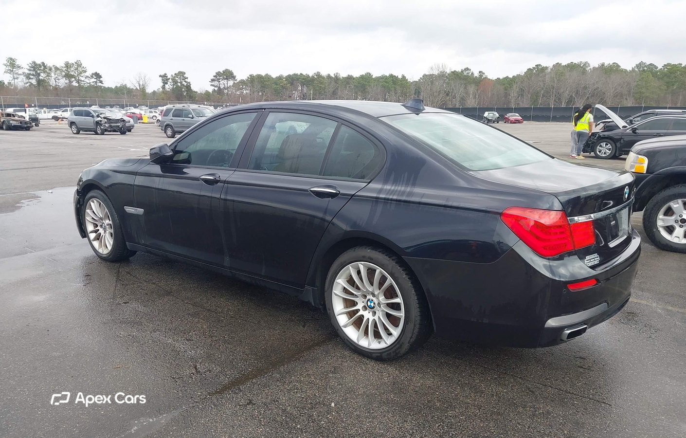 BMW Series 7 2010