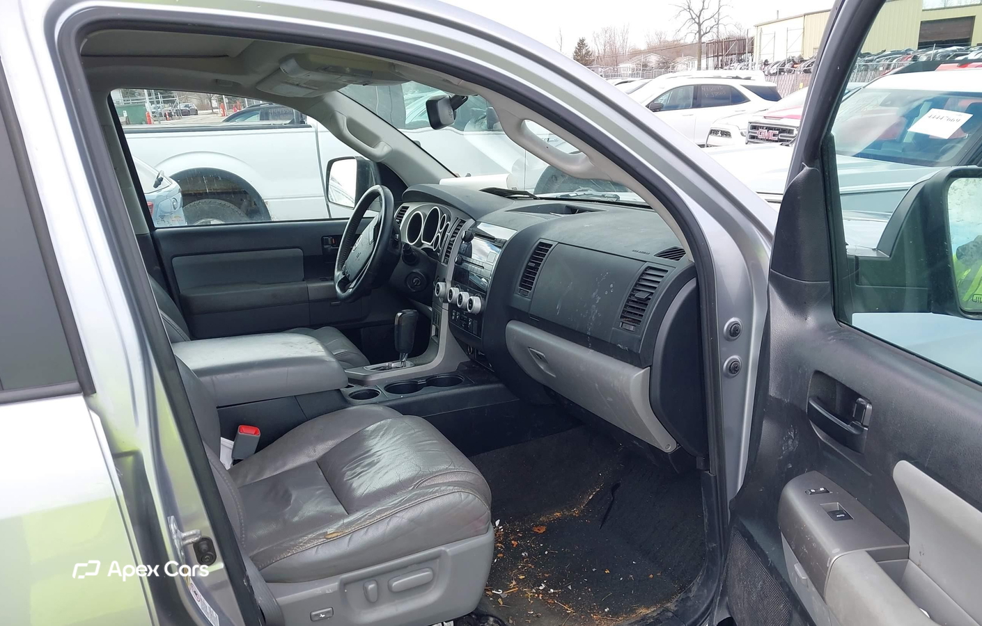 Toyota Sequoia 2012
