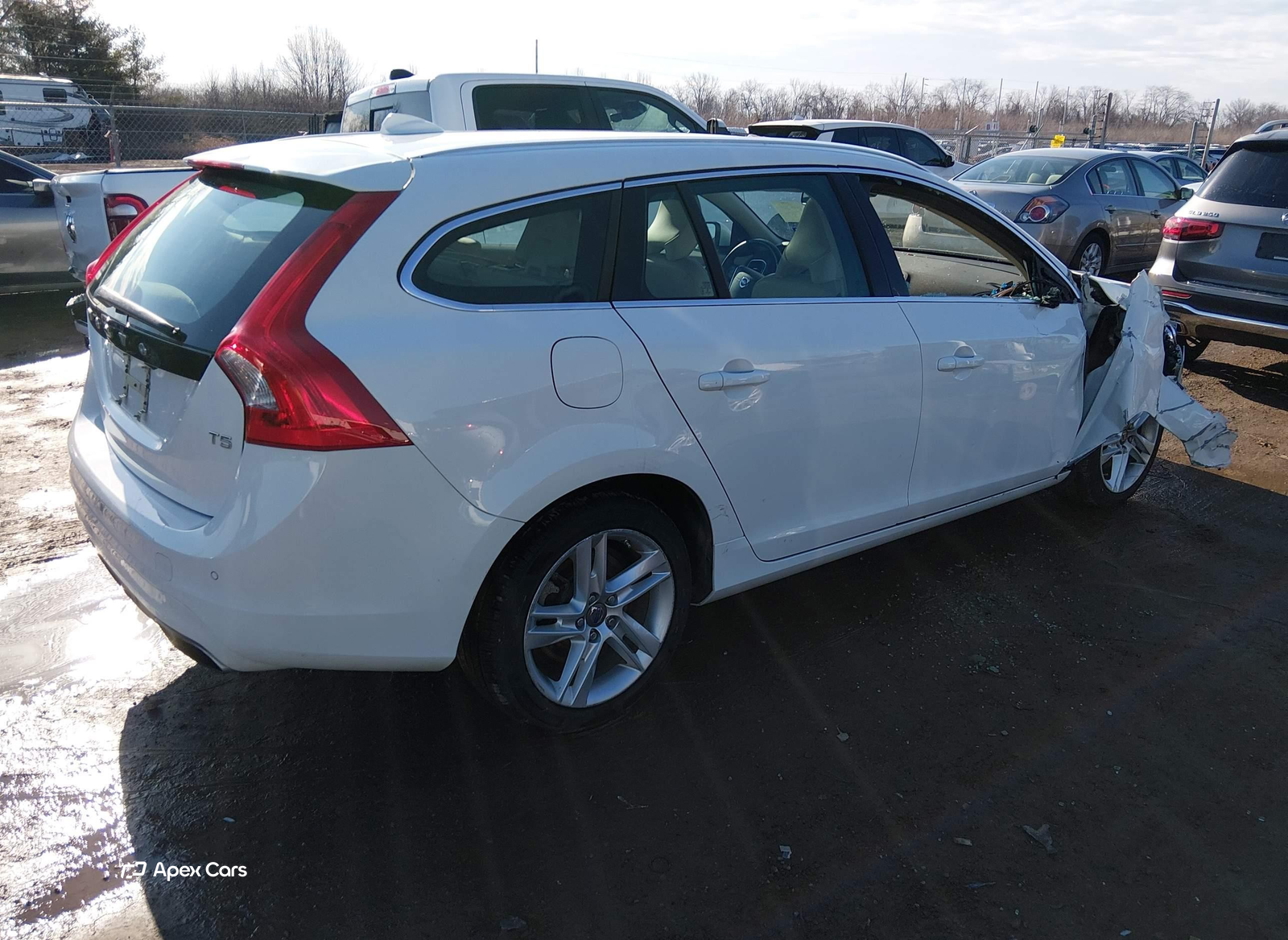 Volvo V60 2015