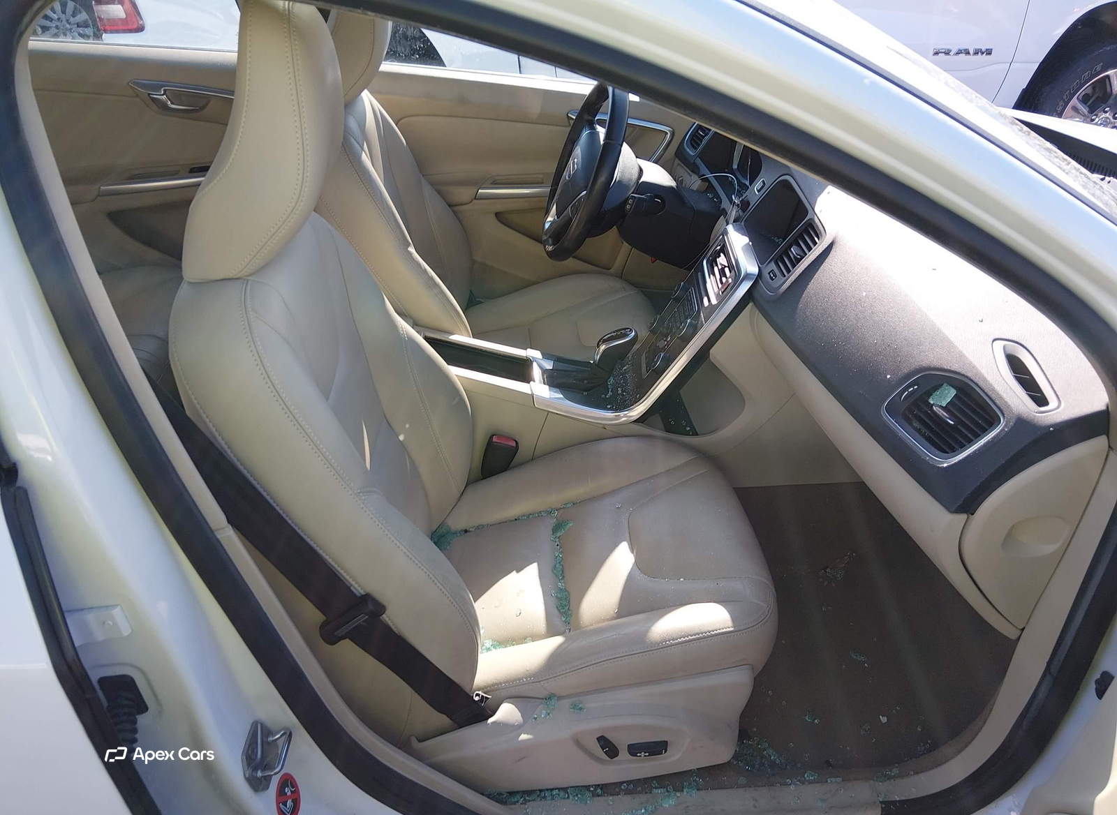 Volvo V60 2015
