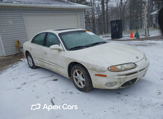 2002 Oldsmobile Aurora - Image 1 of 5