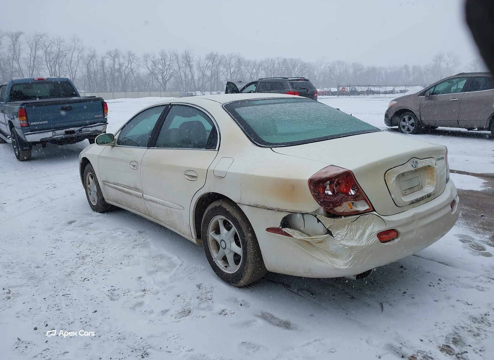 Oldsmobile Aurora 2002