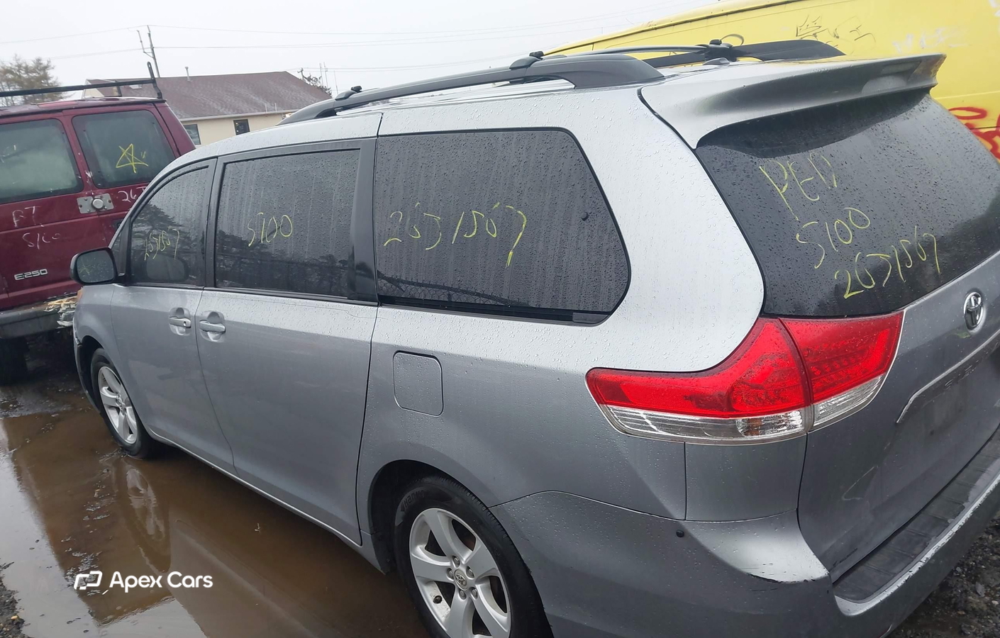 Toyota Sienna 2012