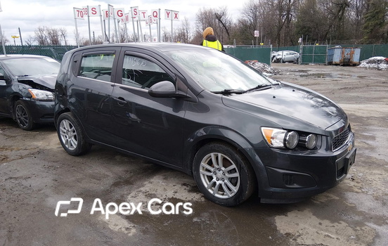 Chevrolet Sonic 2016 - Image 1 of 16