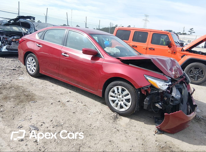 2016 Nissan Altima - Image 1 of 5