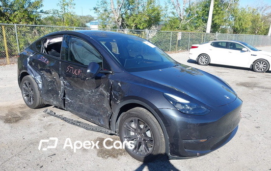 Tesla Model Y 2025 - Zdjęcie 1 z 15