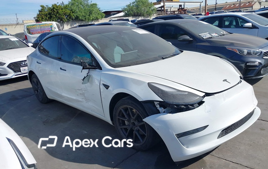 Tesla Model 3 2023 - Image 1 of 20