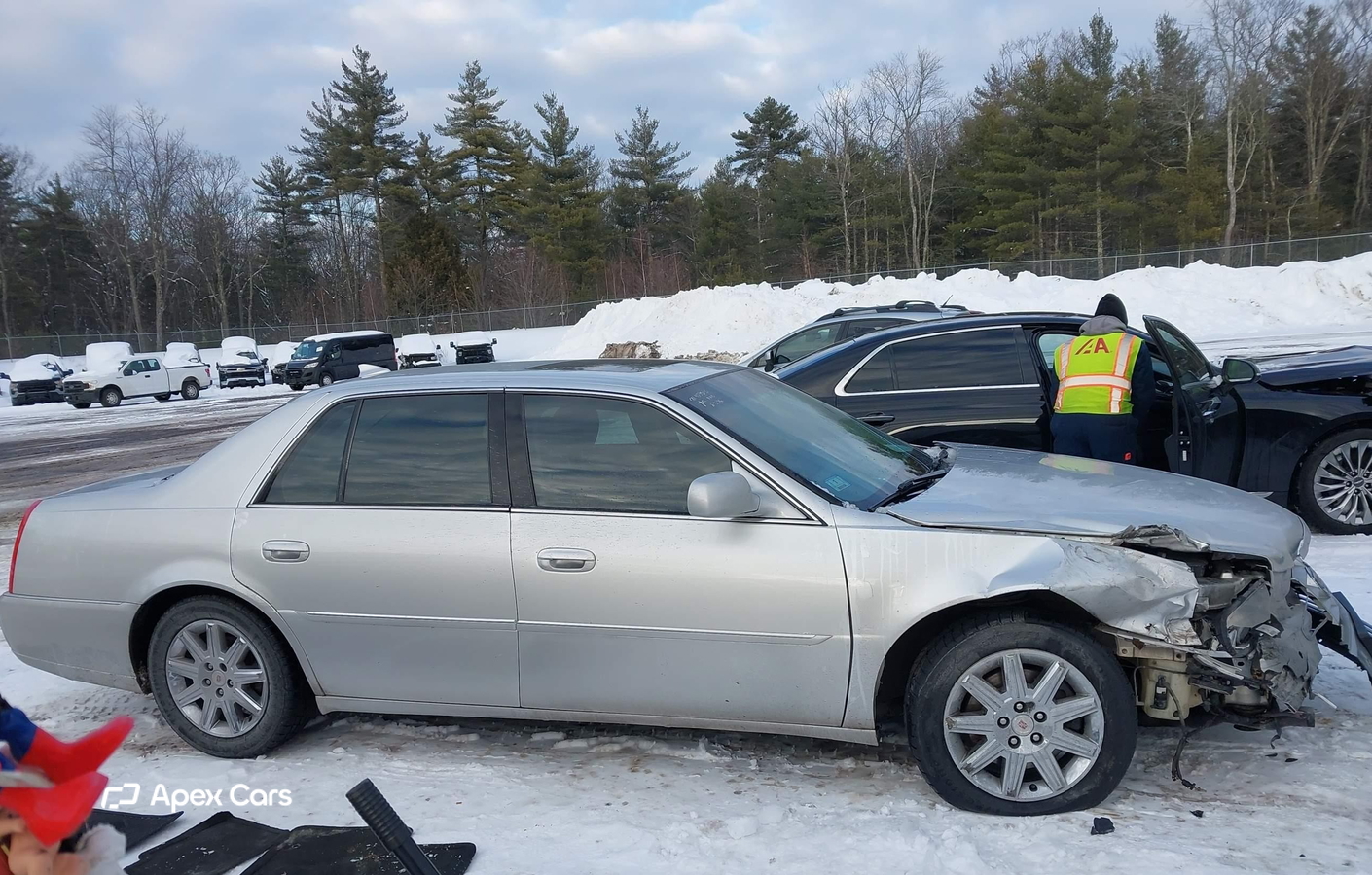 Cadillac DTS 2011
