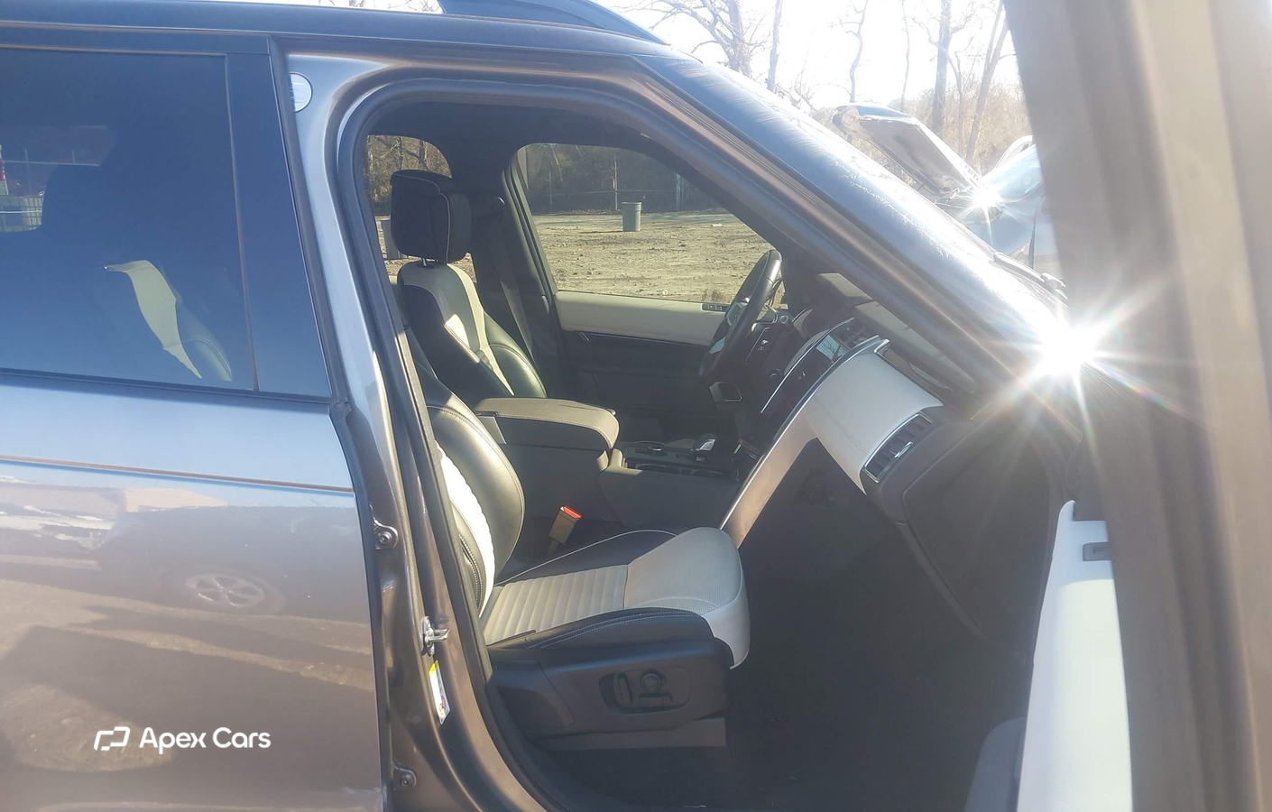 Land Rover Discovery 2022