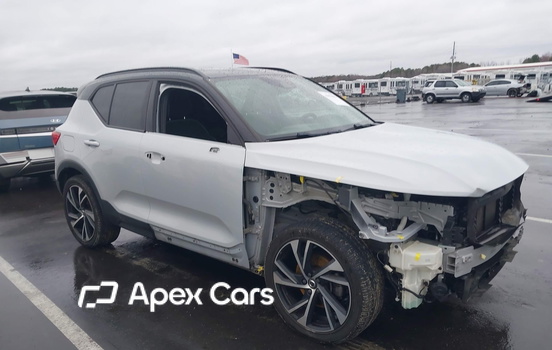 Volvo XC40 2020 - Image 1 of 17