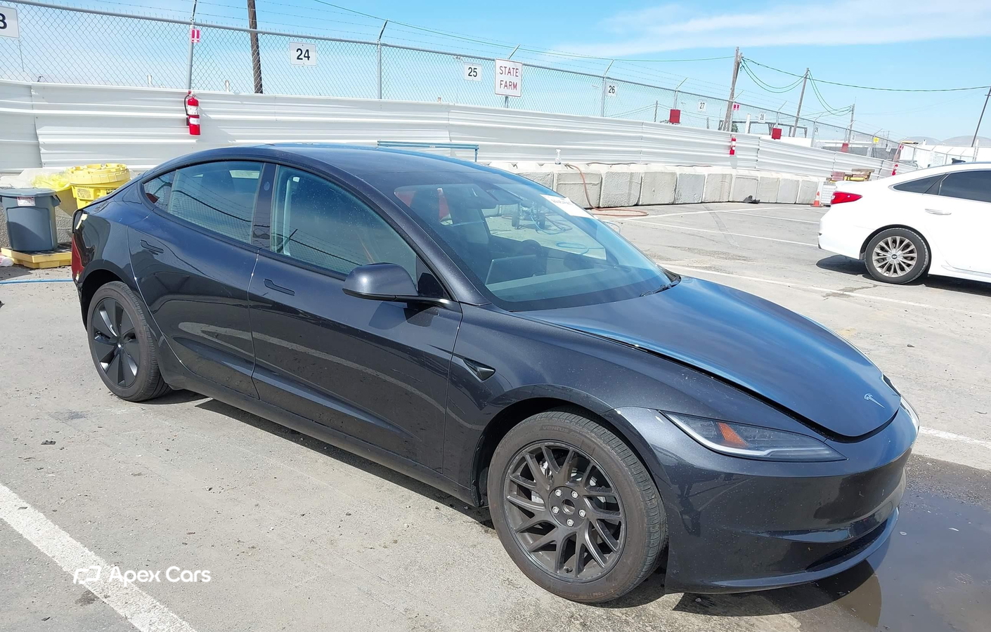 Tesla Model 3 2024