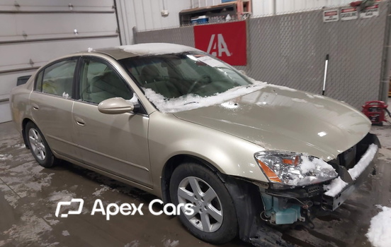 Nissan Altima 2002 - Image 1 of 17