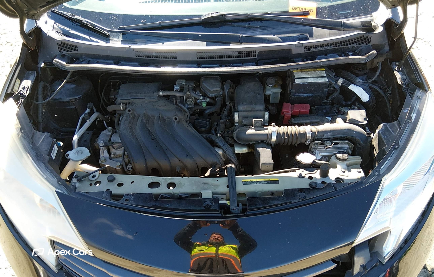 Nissan Versa 2015