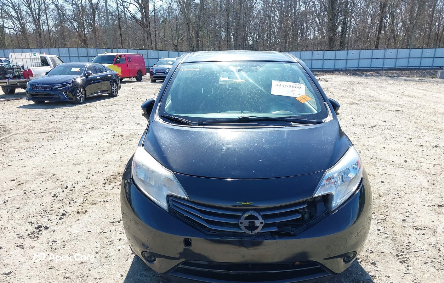 Nissan Versa 2015