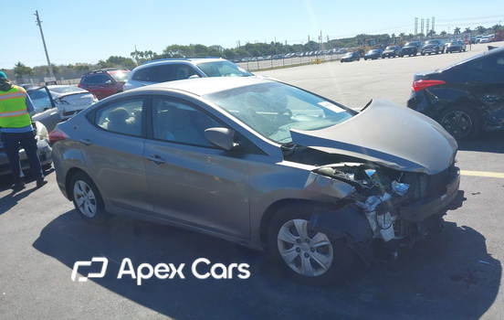 Hyundai Elantra 2016 - Image 1 of 17