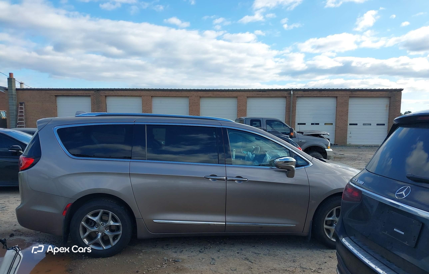 Chrysler Pacifica 2017