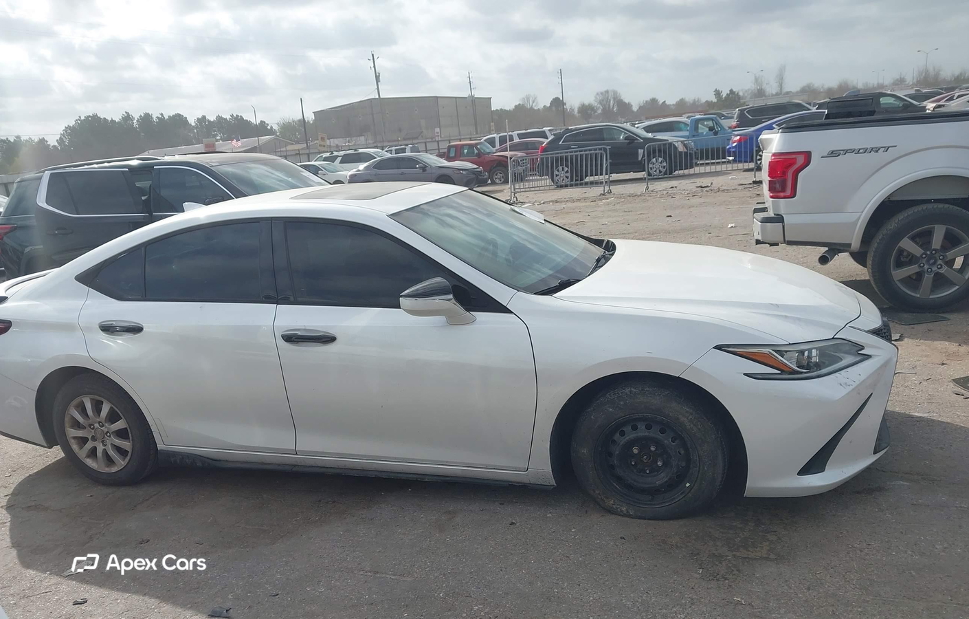 Lexus ES 2020