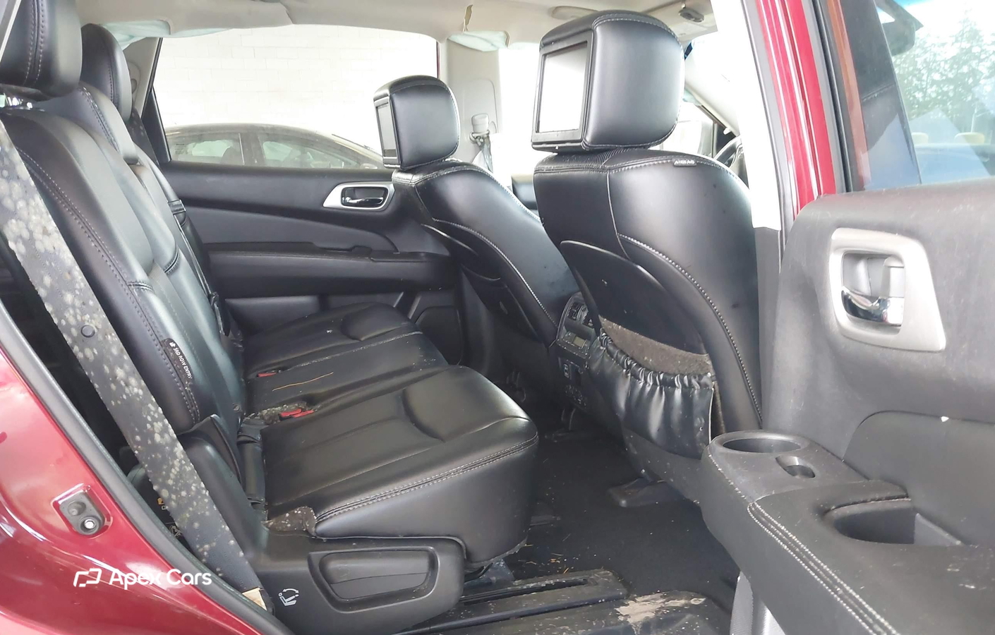 Nissan Pathfinder 2018