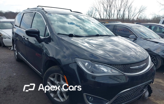 Chrysler Pacifica 2017 - Image 1 of 16