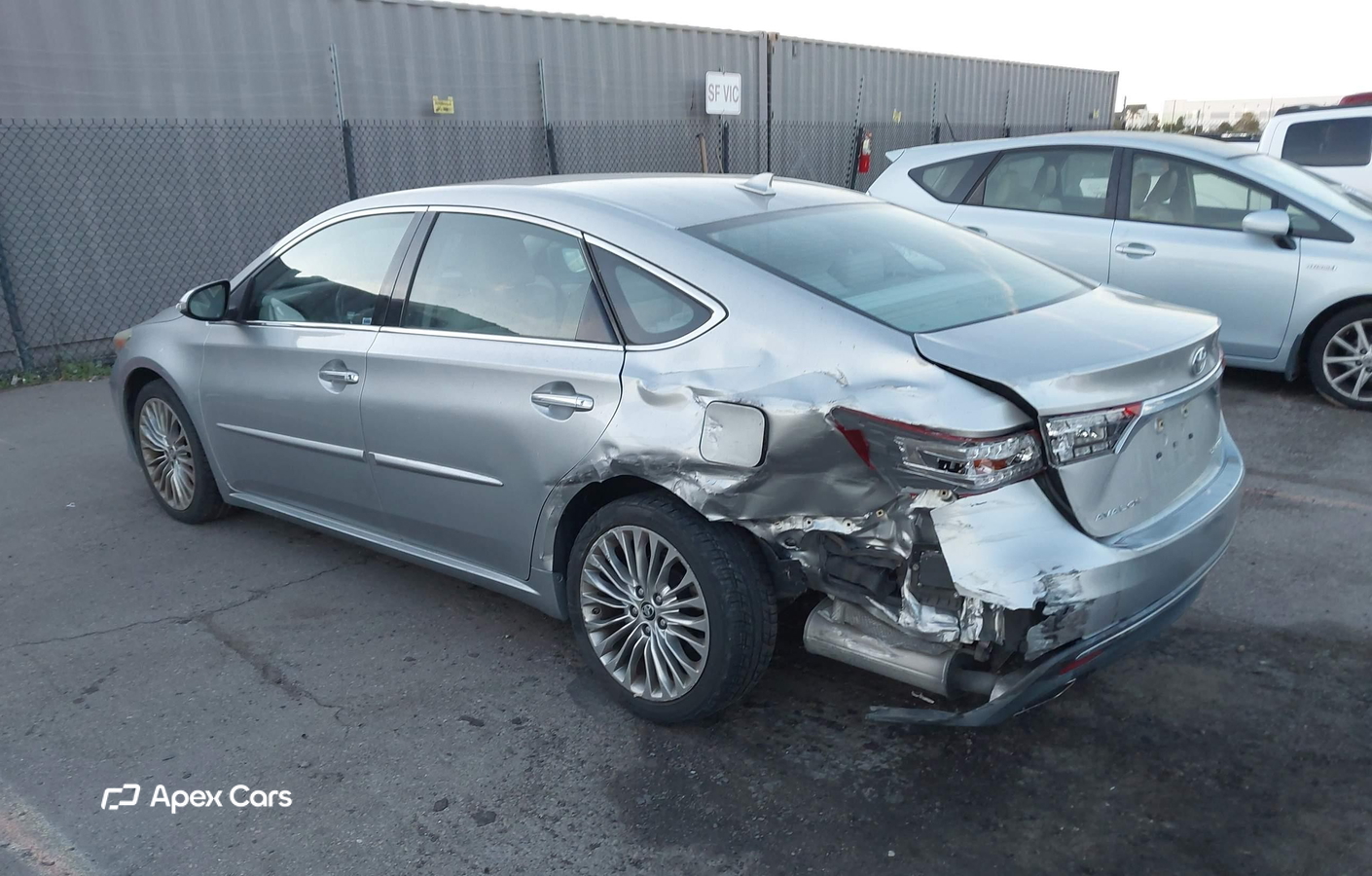Toyota Avalon 2016