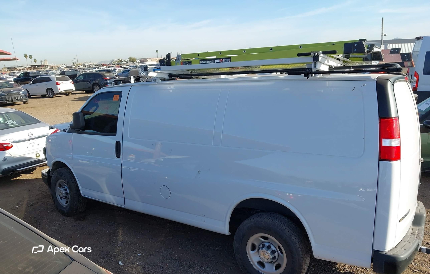 Chevrolet Express 2024