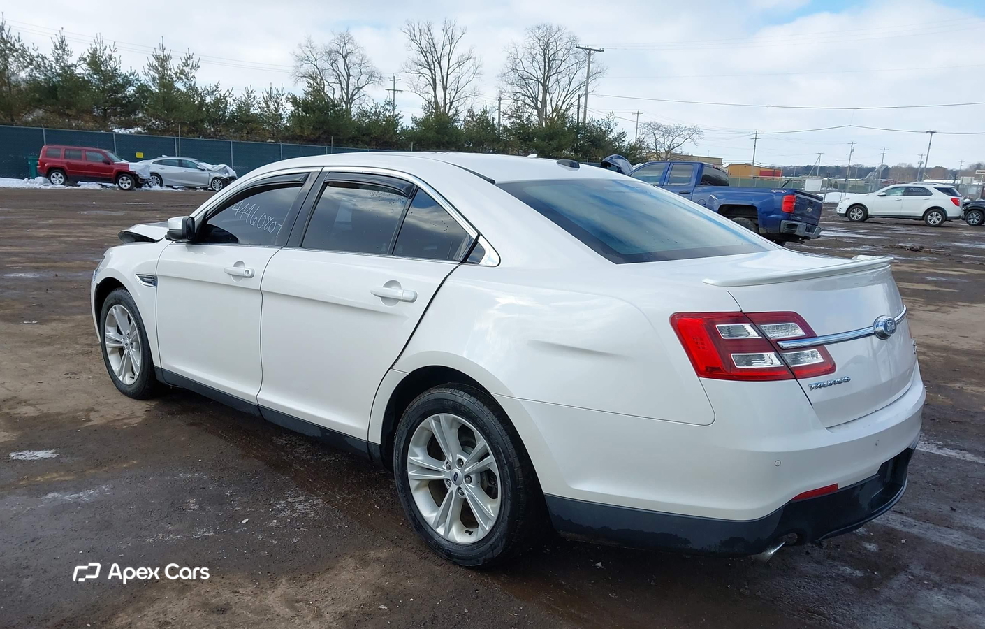 Ford Taurus 2016