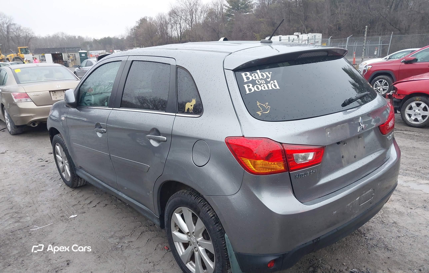 Mitsubishi Outlander 2015