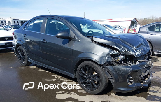 Chevrolet Sonic 2018 - Image 1 of 16