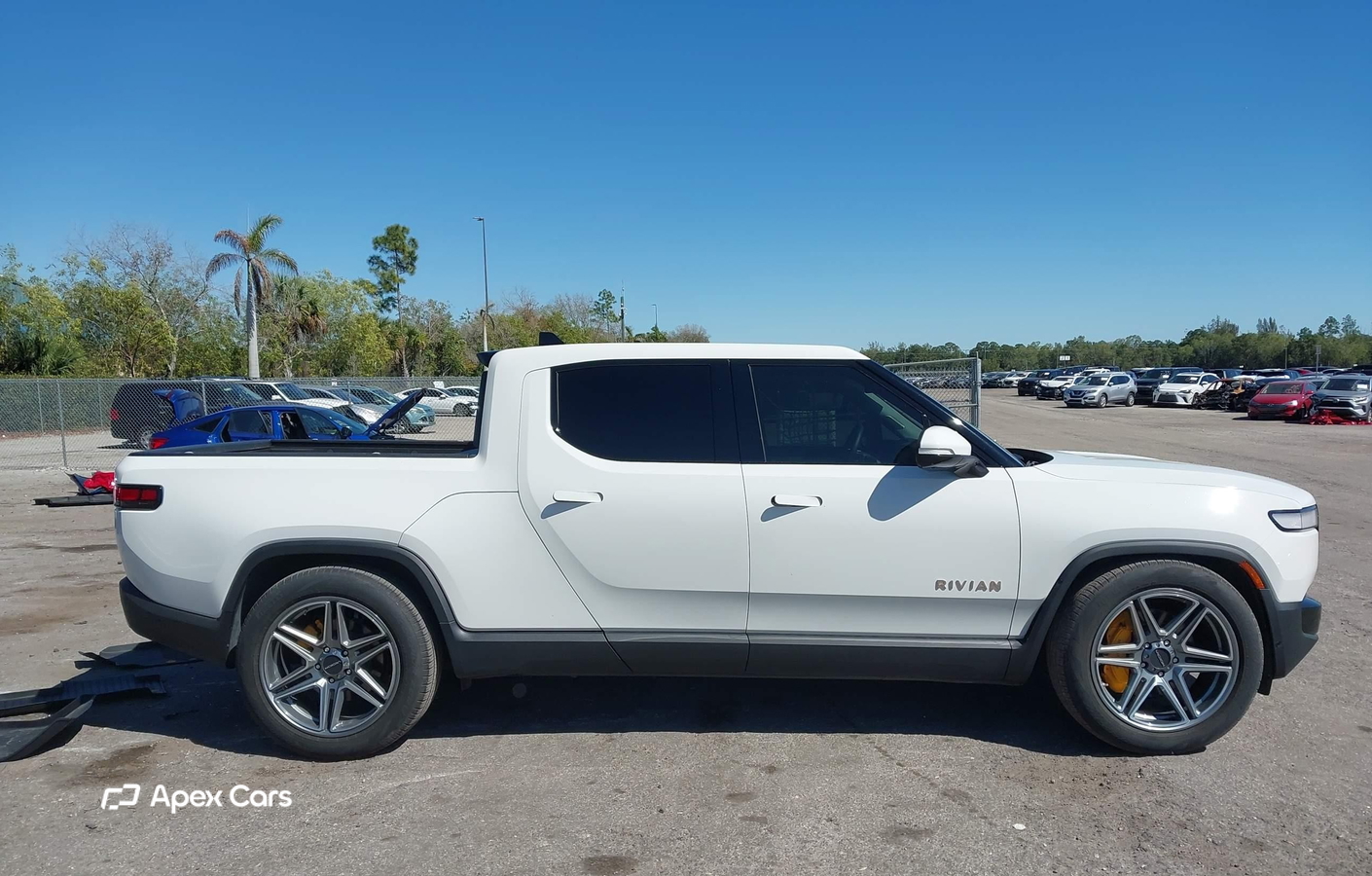 Rivian R1T 2023
