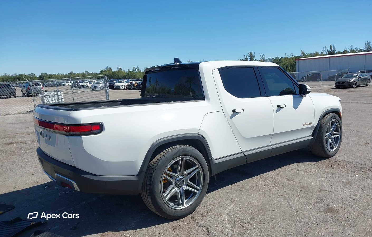 Rivian R1T 2023