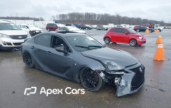 Lexus IS 2024 - Image 1 of 18