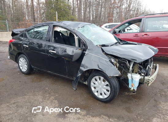 2019 Nissan Versa - Image 1 of 5