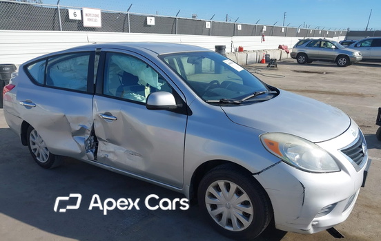 Nissan Versa 2013 - Image 1 of 16