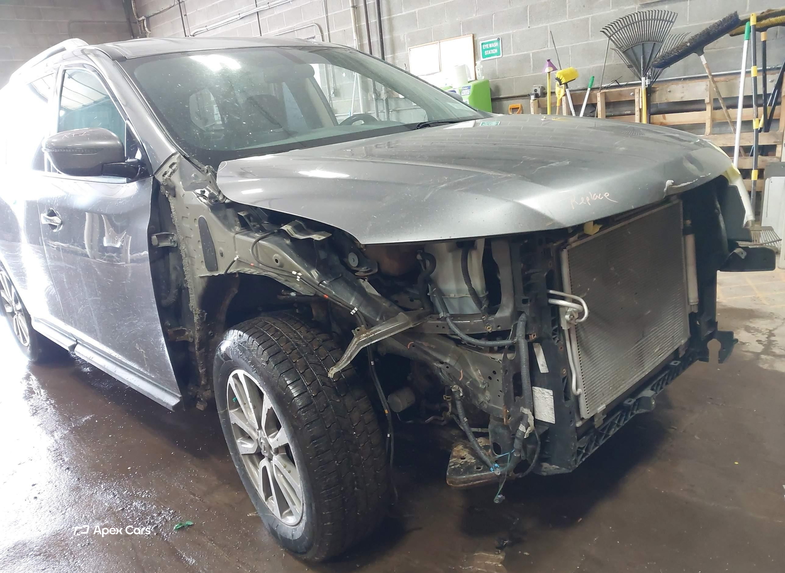 Nissan Pathfinder 2018