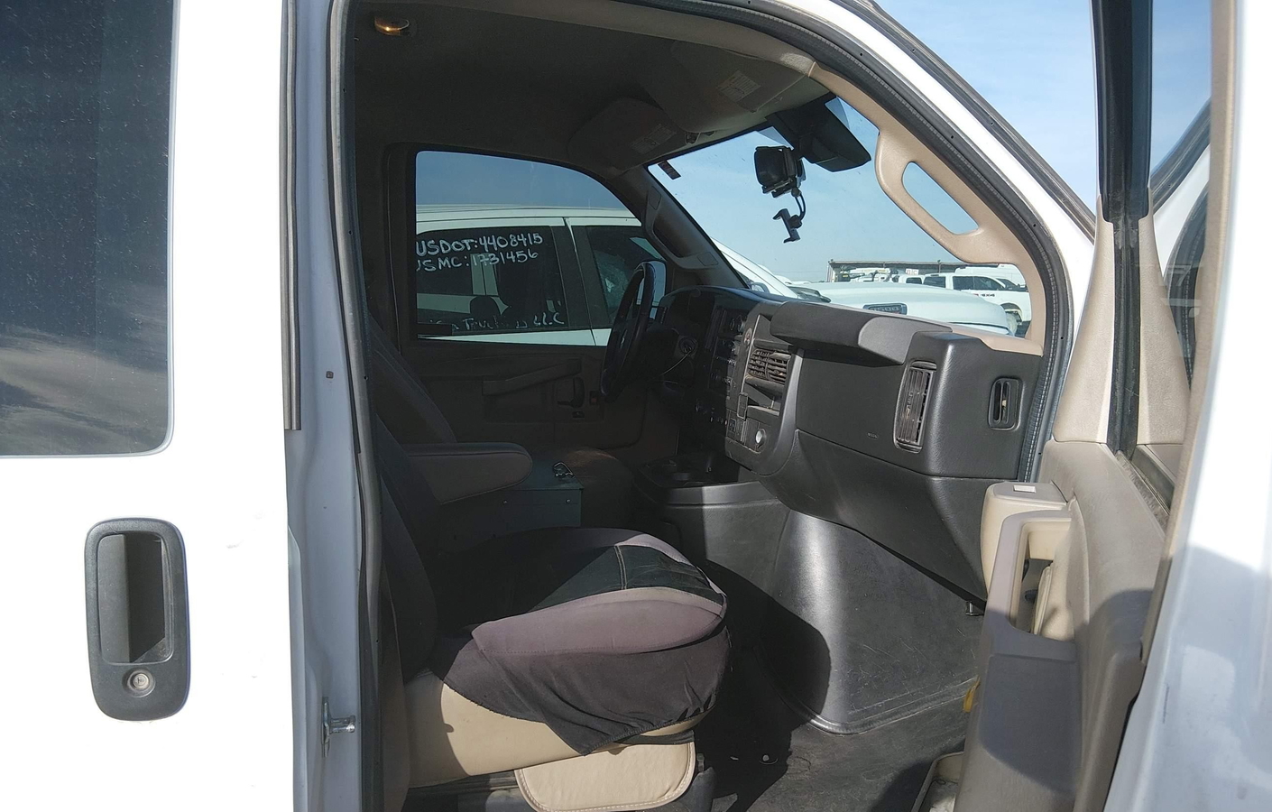 Chevrolet Express 2021